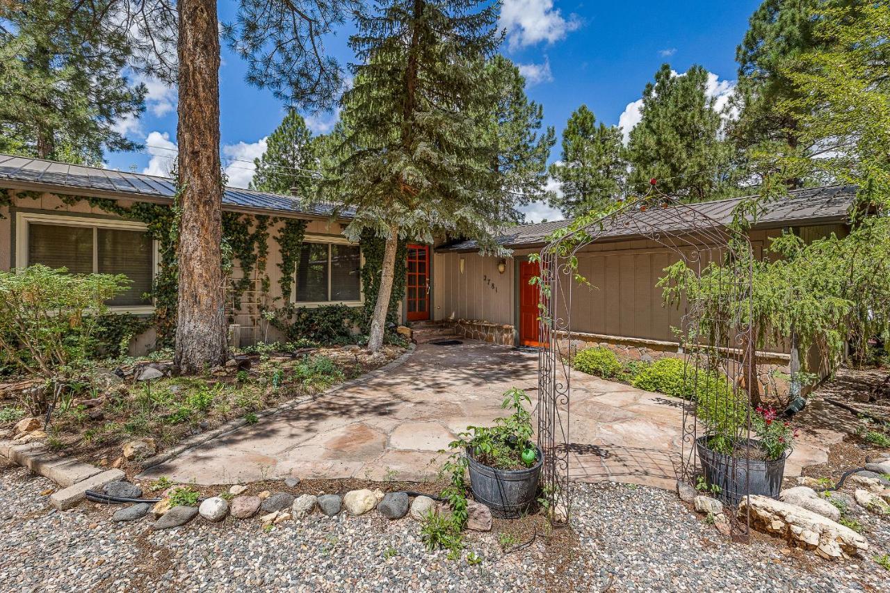 Captivating Continental Country Club Retreat With 4 Bdr And Spacious Deck! Flagstaff Ngoại thất bức ảnh