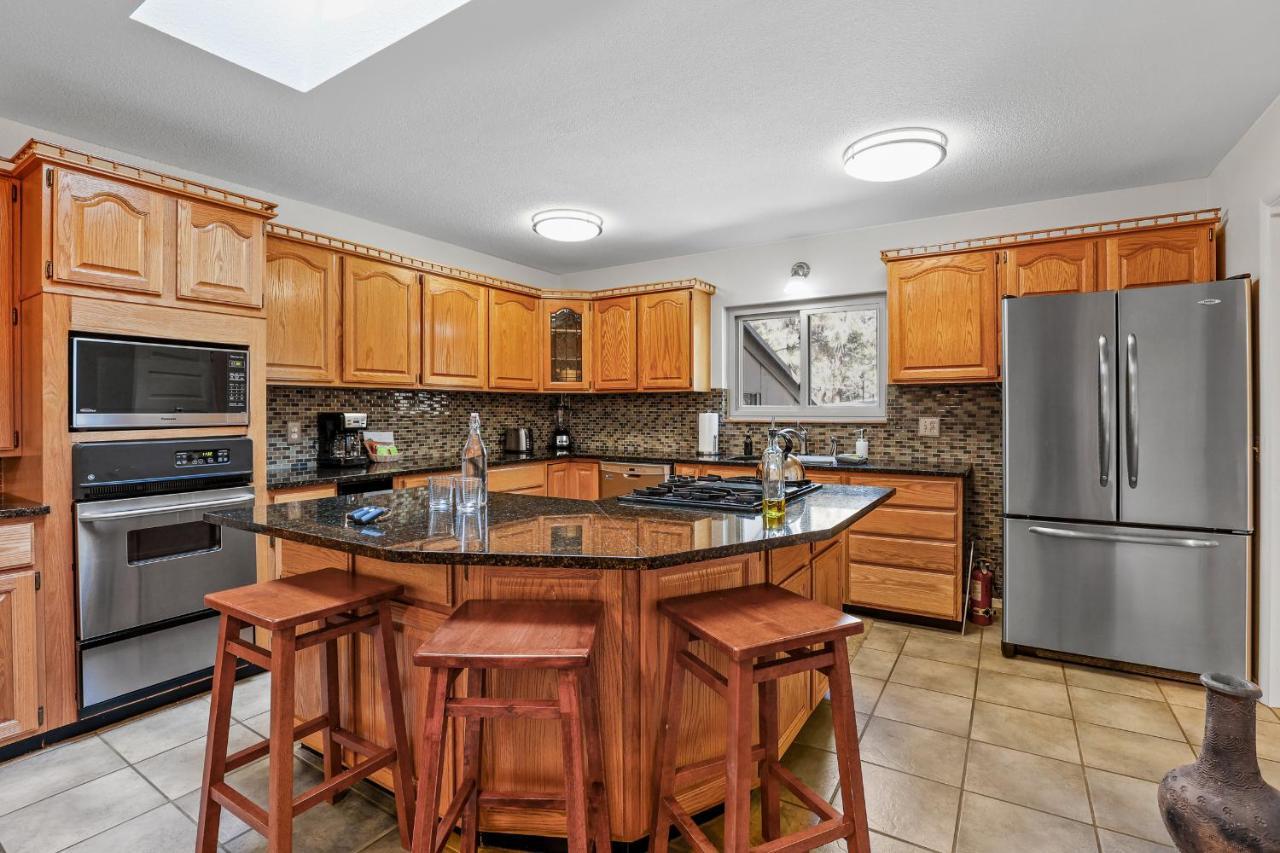 Captivating Continental Country Club Retreat With 4 Bdr And Spacious Deck! Flagstaff Ngoại thất bức ảnh