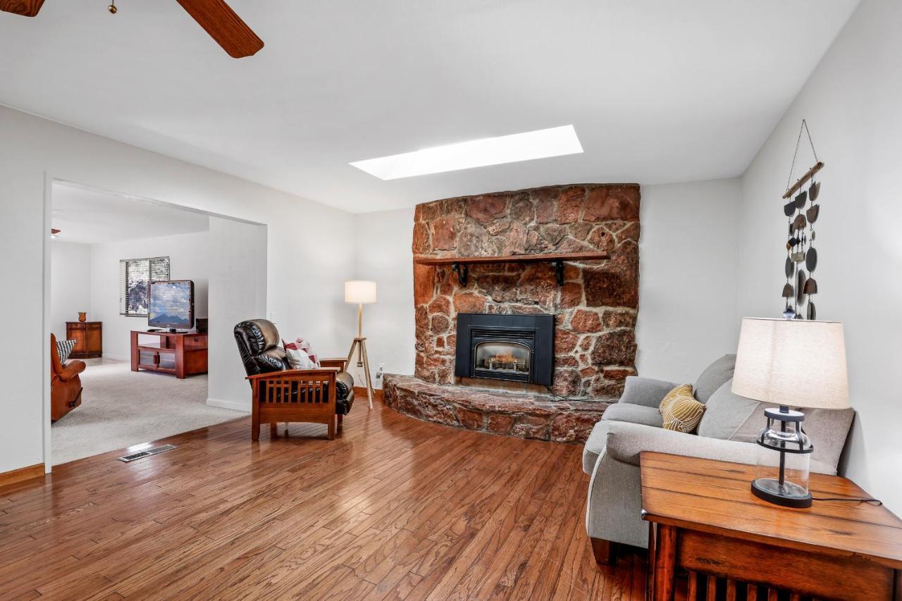 Captivating Continental Country Club Retreat With 4 Bdr And Spacious Deck! Flagstaff Ngoại thất bức ảnh